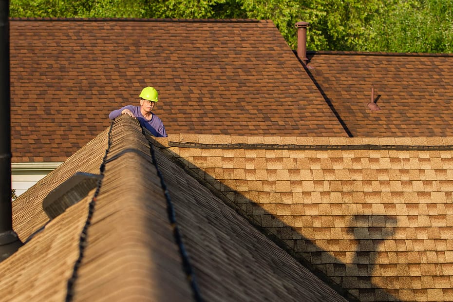 How to calculate the cost of a roof replacement