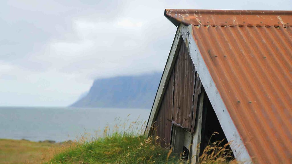 Old Texas metal roof needs a new roof cost