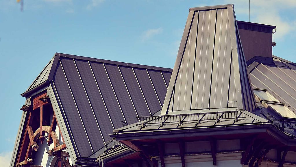steep metal home roof scanned via New York roofing calculator