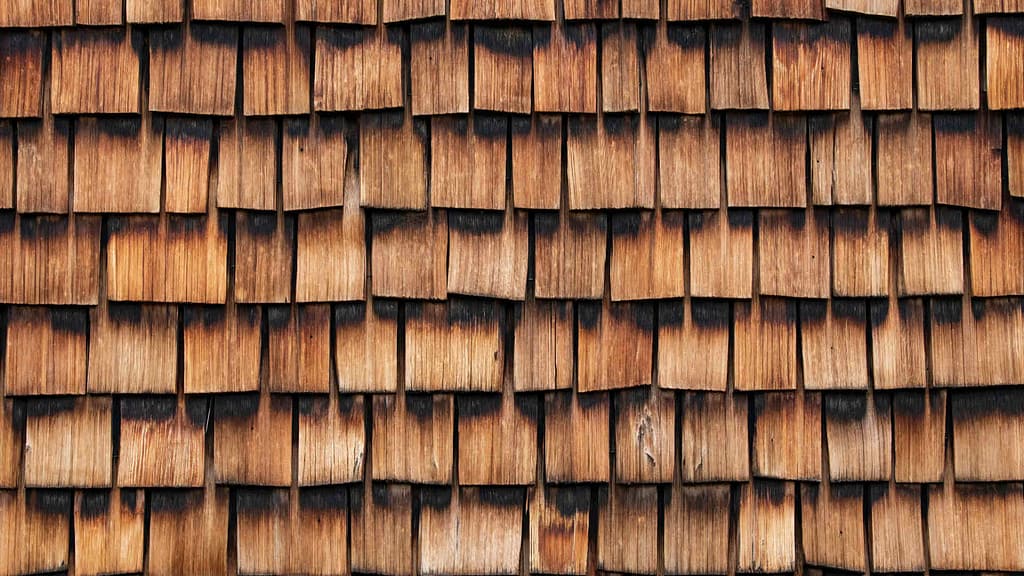 aged cedar roof shakes