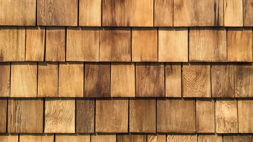 Tapersawn cedar shake roofing up close