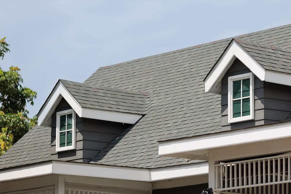 home with asphalt roof