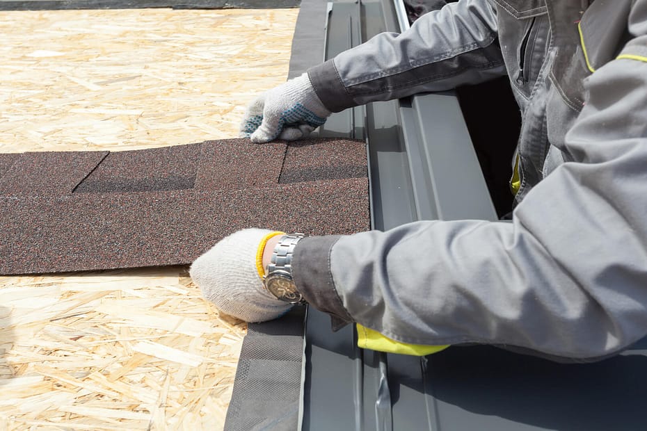 DIY vs. roof contractor